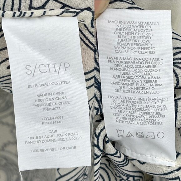 CAbi Scrollwork Scroll Print Tunic Blouse Top Ivory & Black Sleeveless - Picture 6 of 6